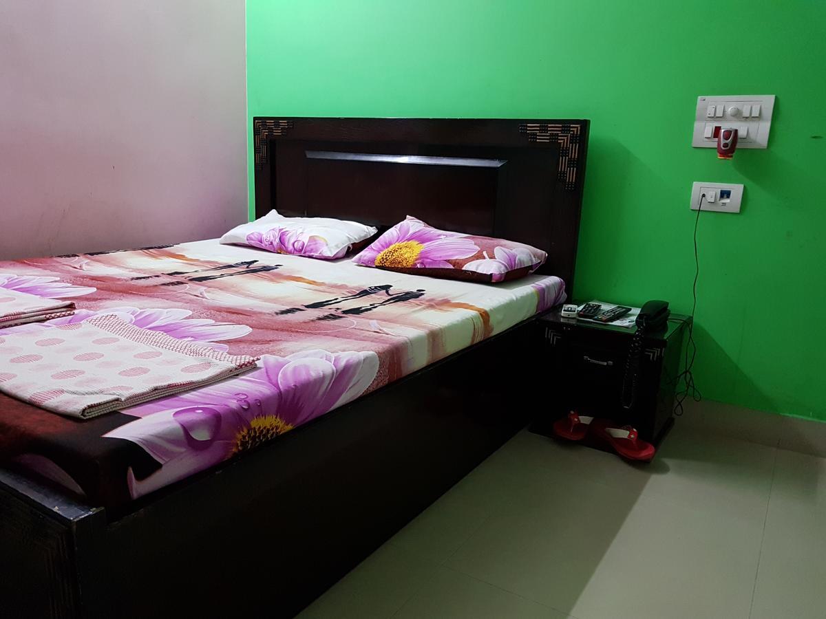 Nanda Hotel Hanumāngarh Dış mekan fotoğraf